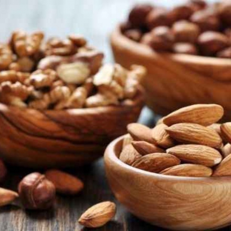 What are the Nutritional Values of Nuts?