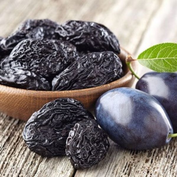 A Natural Healing Source Containing 10 Times More Prebiotics Than Kefir; Dried plum