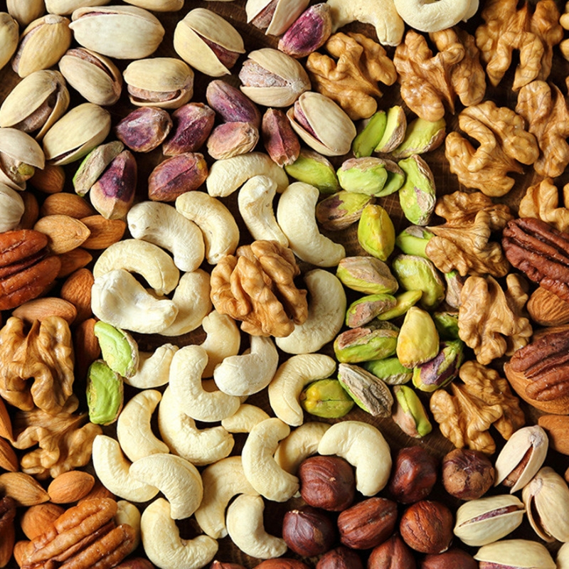 What is Nuts and What are the types of Nuts?