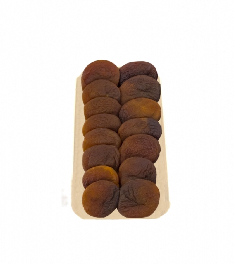 Jumbo Dried Apricots - Wooden Plate (250 g)