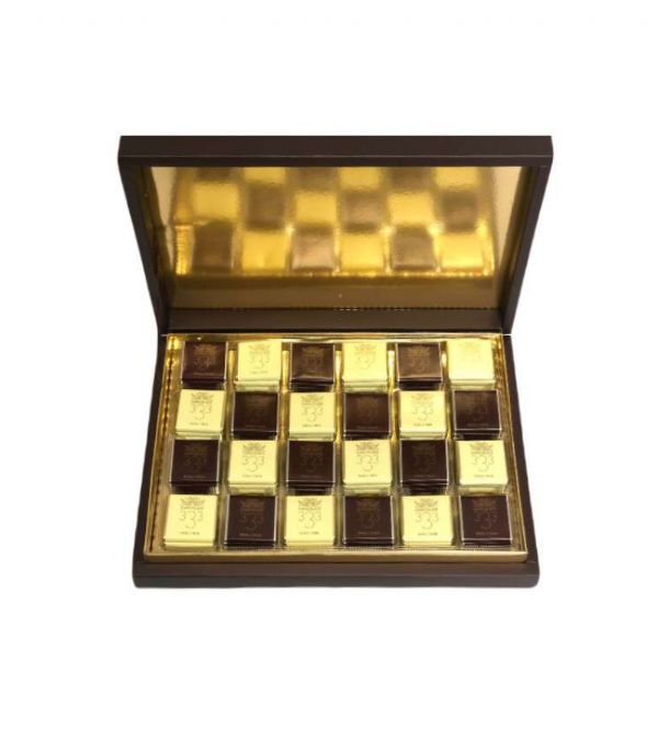 Madlen Gift Chocolate Box 432g 72 Pieces